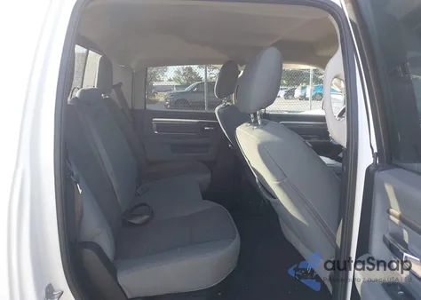 2019 Ram 1500 Classic Slt 4X4 5'7 Box from USA, damaged, VIN 1C6RR7LGXKS739339